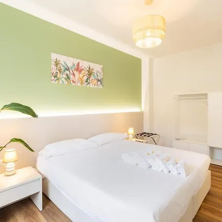Private Balcony Fast Fribra Jungle Triest